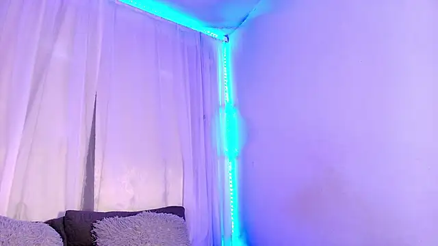 LilyRousee online show from 02/14/26, 07:32