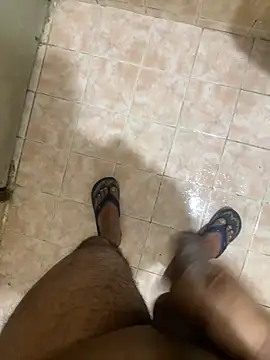 Snapshot of Binuthomas chatting on 09/19/25, 03:45 Binuthomas online show from 09/19/25, 03:45