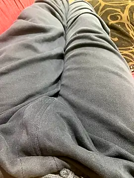 Snapshot of Binuthomas chatting on 09/26/25, 09:30 Binuthomas online show from 09/26/25, 09:30