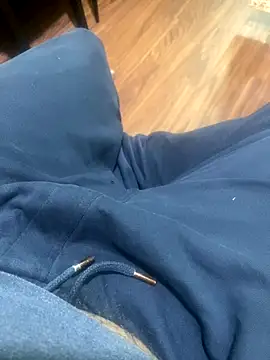 Snapshot of Binuthomas chatting on 11/20/25, 09:25 Binuthomas online show from 11/20/25, 09:25