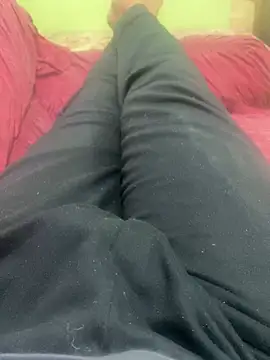 Snapshot of Binuthomas chatting on 03/13/26, 01:45 Binuthomas online show from 03/13/26, 01:45