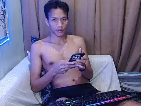 Snapshot of fantasy_davidxx chatting on 12/04/25, 05:43 fantasy davidxx online show from 12/04/25, 05:43