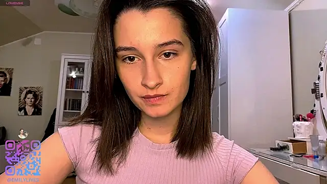 DarlineBrustera online show from 12/14/25, 02:11