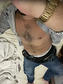 Snapshot of HOTDAN92 chatting on 09/12/25, 02:00 HOTDAN92 online show from 09/12/25, 02:00