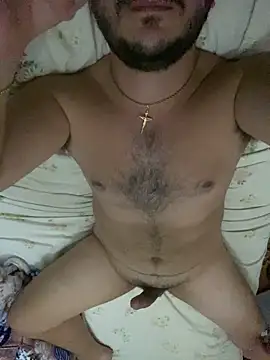 Snapshot of HOTDAN92 chatting on 10/22/25, 11:32 HOTDAN92 online show from 10/22/25, 11:32