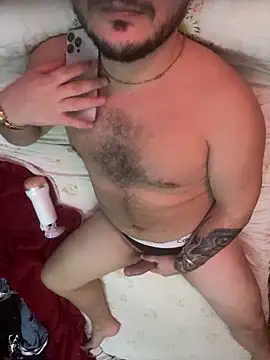 Snapshot of HOTDAN92 chatting on 11/08/25, 02:45 HOTDAN92 online show from 11/08/25, 02:45