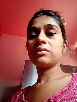Snapshot of hotshreya69 chatting on 10/20/25, 02:56 hotshreya69 online show from 10/20/25, 02:56