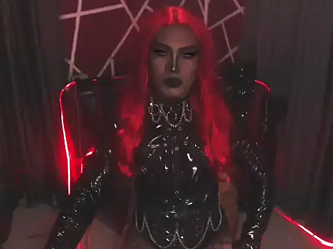 Snapshot of Hail_ur_Dominant chatting on 10/15/25, 07:03 Hail ur Dominant online show from 10/15/25, 07:03