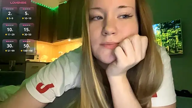 PandaFluff online show from 03/19/26, 05:17