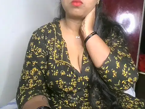 Snapshot of its_me_Rashmi chatting on 10/01/25, 11:11 its me Rashmi online show from 10/01/25, 11:11