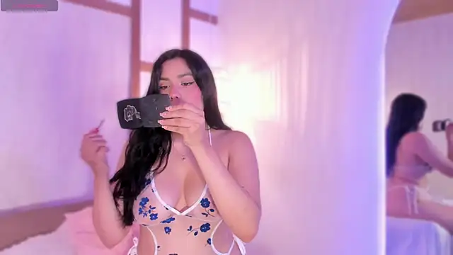 RenataLeclair online show from 02/16/26, 03:41