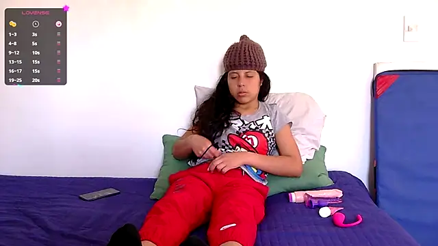 Snapshot of templo696 chatting on 09/09/25, 06:07 templo696 online show from 09/09/25, 06:07