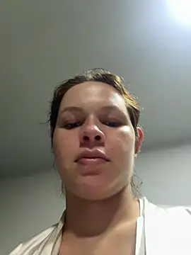 Snapshot of miacarrot chatting on 05/28/26, 02:42 miacarrot online show from 05/28/26, 02:42