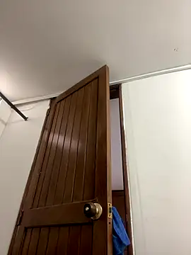 emma hot2006 online show from 11/12/25, 03:56