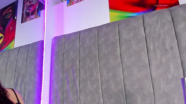 Snapshot of pretty78angel chatting on 10/25/25, 06:13 pretty78angel online show from 10/25/25, 06:13