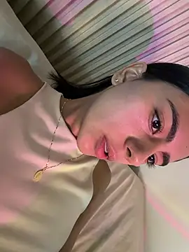 LilybethGray online show from 04/11/26, 10:58