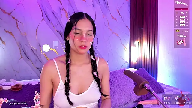 Emmiicute online show from 04/16/26, 08:09