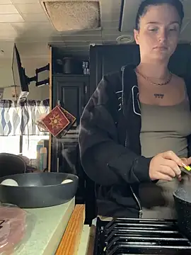 Snapshot of sexyLexii2002 chatting on 09/08/25, 04:06 sexyLexii2002 online show from 09/08/25, 04:06