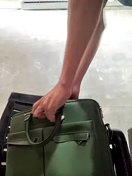 vickylis online show from 09/19/25, 09:54