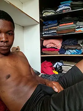 sweetdickboy2 online show from 04/16/26, 08:15