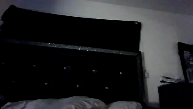 OnlyOneMeeks online show from 04/17/26, 05:54