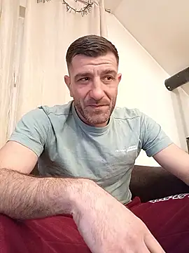 Snapshot of Alexdaniel89 chatting on 01/11/26, 06:57 Alexdaniel89 online show from 01/11/26, 06:57