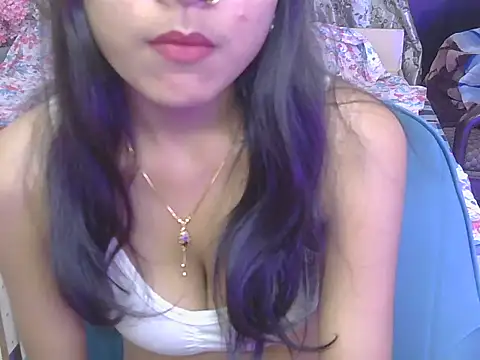 hoty-priya online show from 03/16/26, 05:44