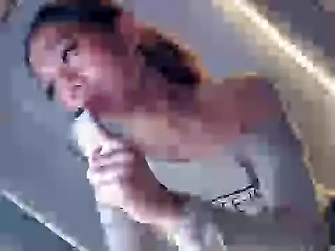 Snapshot of sweety_kyrah18 chatting on 09/23/25, 09:07 sweety kyrah18 online show from 09/23/25, 09:07