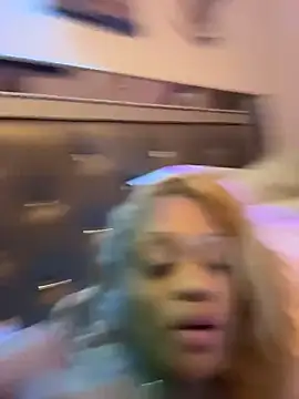 Snapshot of Angelbunnyy chatting on 02/10/26, 04:00 Angelbunnyy online show from 02/10/26, 04:00