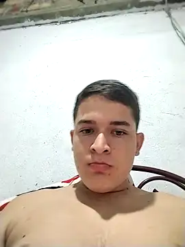 Snapshot of Mattias_91 chatting on 11/30/25, 07:07 Mattias 91 online show from 11/30/25, 07:07