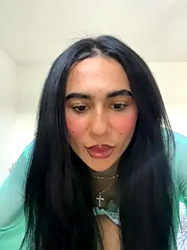 itsyourgirltee online show from 09/16/25, 02:40