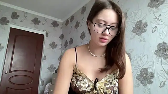 StellarAlice online show from 12/02/25, 10:09