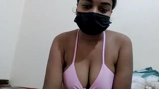 Snapshot of Little_toy_girl chatting on 07/11/26, 07:55 Little toy girl online show from 07/11/26, 07:55