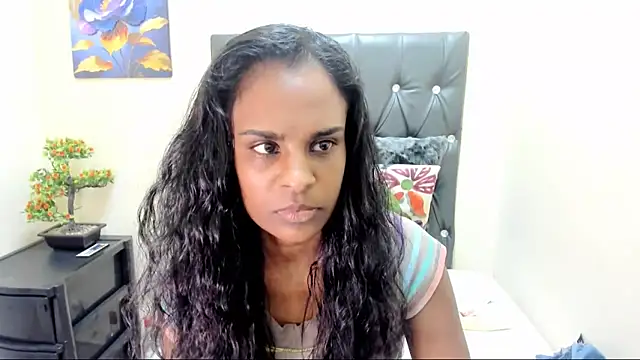 Snapshot of Toxicfantasy4u chatting on 10/25/25, 04:31 Toxicfantasy4u online show from 10/25/25, 04:31