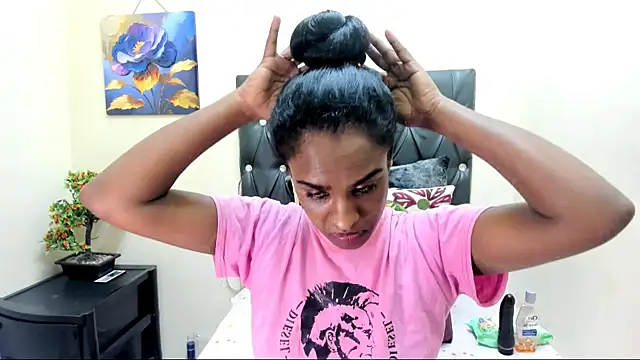 Snapshot of Toxicfantasy4u chatting on 11/08/25, 04:34 Toxicfantasy4u online show from 11/08/25, 04:34