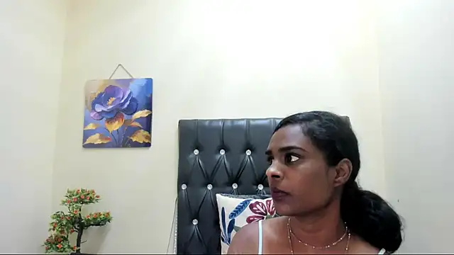 Snapshot of Toxicfantasy4u chatting on 11/16/25, 05:02 Toxicfantasy4u online show from 11/16/25, 05:02