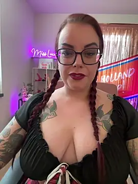 Miss Lucifer6 online show from 06/14/26, 01:13