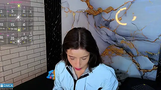 nena cupcake  online show from 12/02/25, 11:04