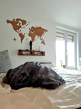 6incheswannacum online show from 03/31/26, 12:27