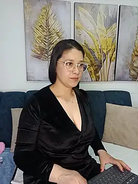 Snapshot of Alana_steel_1 chatting on 11/27/25, 07:38 Alana steel 1 online show from 11/27/25, 07:38