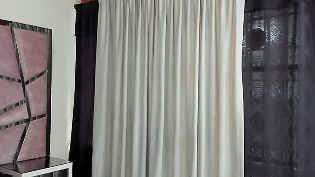Snapshot of HaileyDuke chatting on 10/17/25, 12:19 HaileyDuke online show from 10/17/25, 12:19