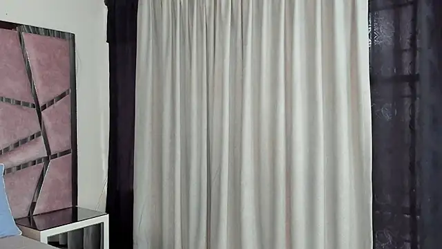 Snapshot of HaileyDuke chatting on 10/20/25, 12:16 HaileyDuke online show from 10/20/25, 12:16