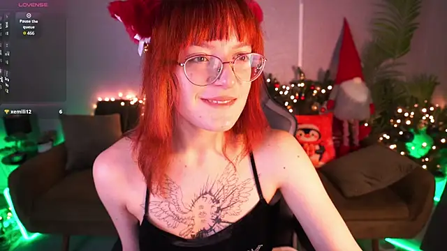 Snapshot of Pixie_Peachh chatting on 01/05/26, 09:51 Pixie Peachh online show from 01/05/26, 09:51