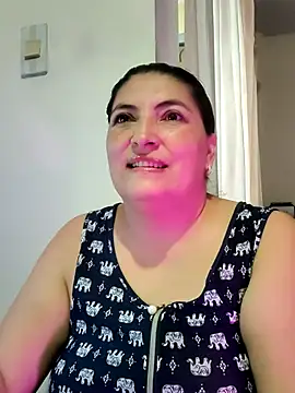 Snapshot of lina_maria99 chatting on 09/14/25, 09:58 lina maria99 online show from 09/14/25, 09:58