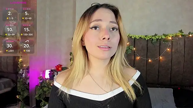 LanaMills  online show from 04/12/26, 04:28