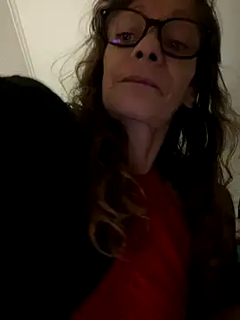 Snapshot of Chris06d22@xh chatting on 10/12/25, 06:07 Chris06d22xh online show from 10/12/25, 06:07