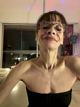 Chris06d22xh online show from 01/10/26, 08:10