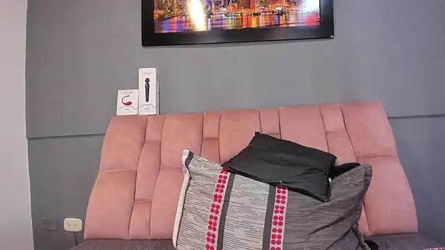 CharlotteCottin online show from 04/01/26, 01:41