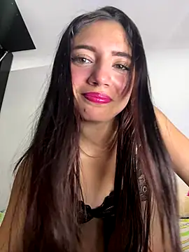 Snapshot of LisaGoddes chatting on 10/28/25, 02:15 LisaGoddes online show from 10/28/25, 02:15