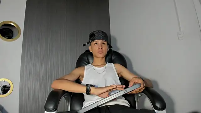 Daddy Darcks online show from 09/25/25, 08:23